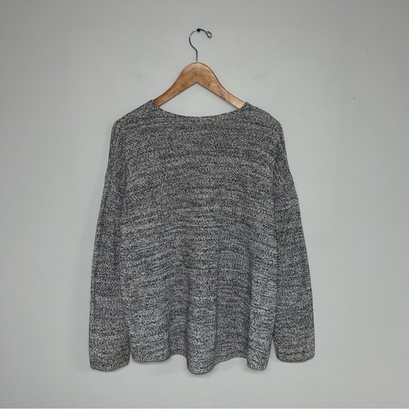 H&M Knit Sweater Women's Size Small Grey White Marled Conscious  Cotton V-Neck - Picture 6 of 8